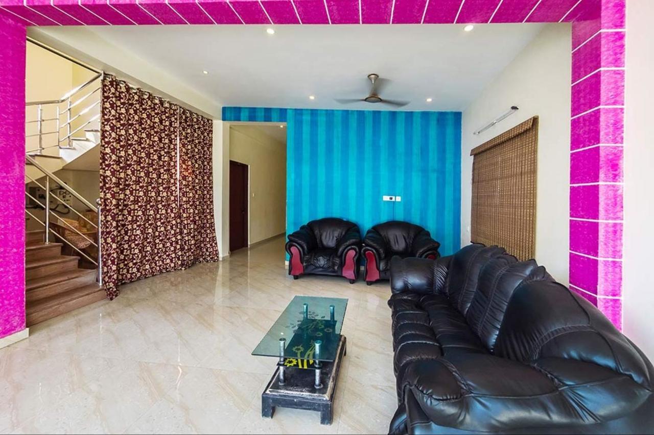 Sasti Hotel Palani Exterior photo